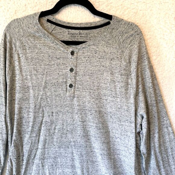 Banana Republic Mens Long Sleeve T-Shirt Sz XL Gray White Buttons Pullover - Picture 5 of 9